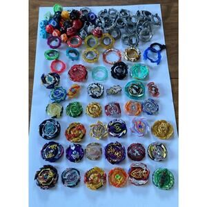 Huge Beyblade LOT Hasbro/Takara Tomy Mixed Metal Fusion launcher